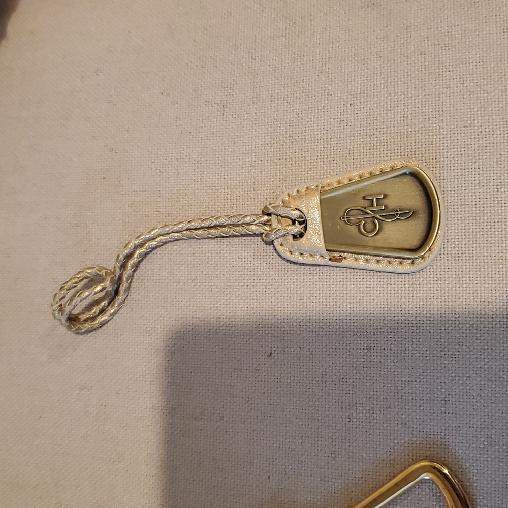 Lot of Bag Charms and Tags (5) - Picture 7 of 10